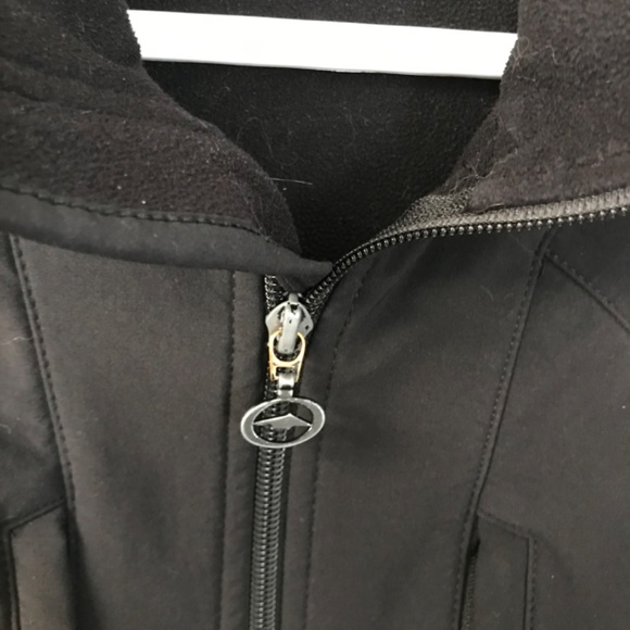 Women’s Avia Black Short Boxy Black Small /S - Picture 3 of 7